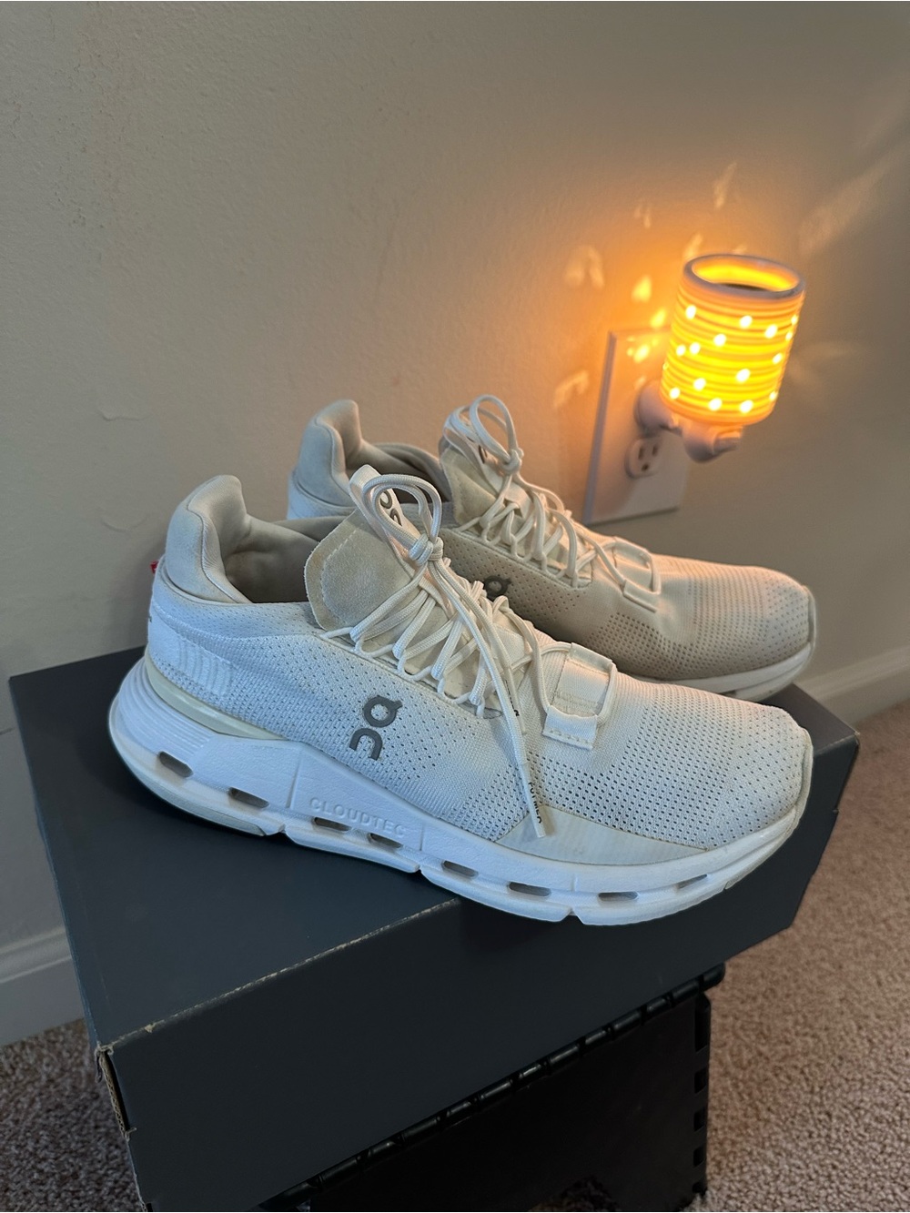 On Cloudnova, Women’s Sneakers in White. Size 8